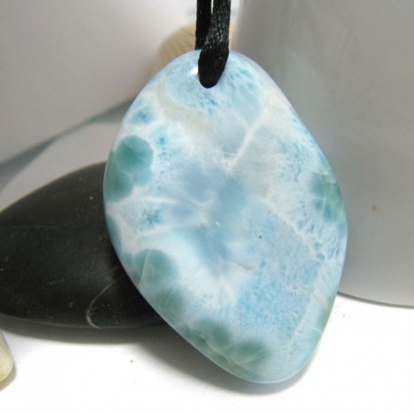 Larimar-Stone Larimar Stein mit Bohrung und Band SB247 11318 99,90 €